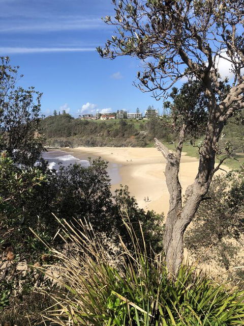 Fi's Beach House - Accommodation Rockhampton 0