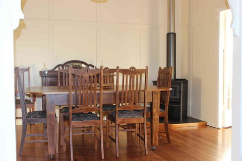Flame Hill Vineyard - Accommodation Rockhampton 2