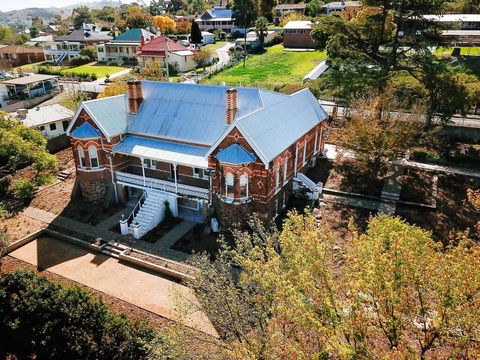 Flash Jacks Of Gundagai - Accommodation Rockhampton 0