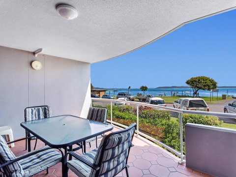 Florentine, Unit 2/11 Columbia Close - Accommodation Rockhampton 0