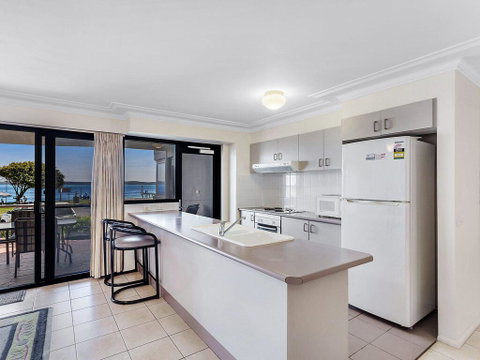 Florentine, Unit 2/11 Columbia Close - Accommodation Rockhampton 1