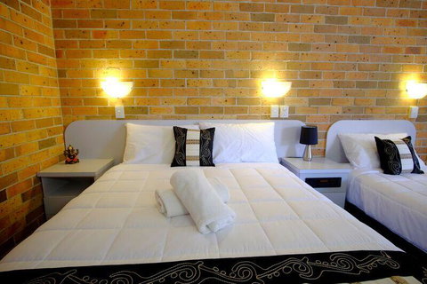 Forster Palms Motel - Accommodation Rockhampton 1