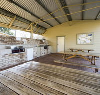 Fossickers Tourist Park - Accommodation Rockhampton