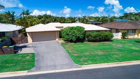 Frangipani Hideaway - Accommodation Rockhampton 0