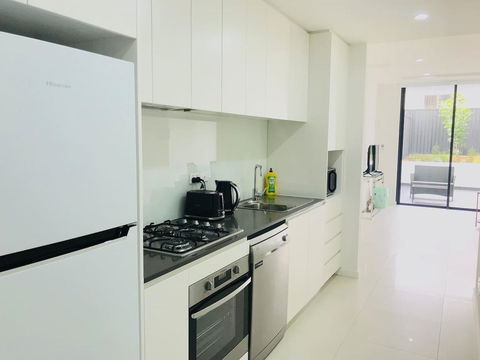 G06 1 Bedroom In Kalina Serviced Apartments - Accommodation Rockhampton 3