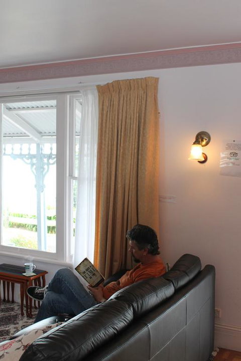 Gardenia House - Accommodation Rockhampton 3