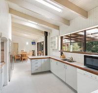 Getaway South Coast - Holiday House with Pool - Accommodation Rockhampton