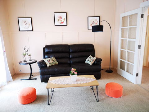 GH1886 - Accommodation Rockhampton 0