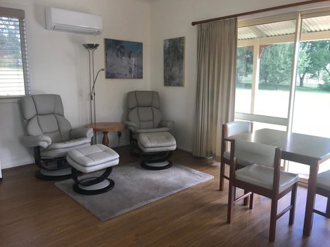 Glen Waverly Farmstay - Accommodation Rockhampton 1