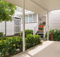 Gorgeous Cottage Close to the City - Accommodation Rockhampton