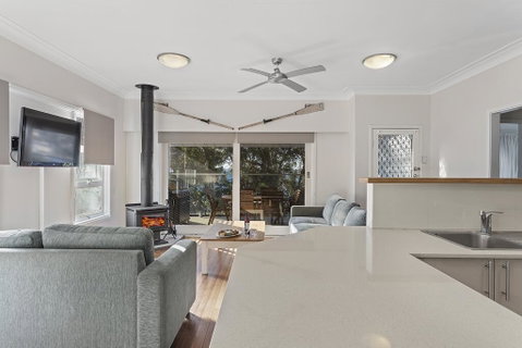 Government Road, 127, Blue Water - Accommodation Rockhampton 3
