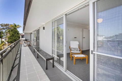 Government Road, 65 - Accommodation Rockhampton 2