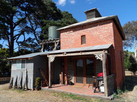 Grampians Historic Tobacco Kiln - Accommodation Rockhampton 0
