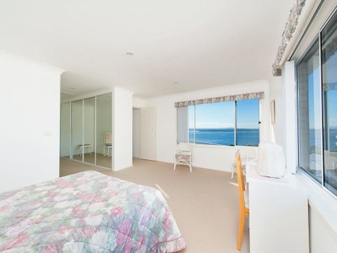 Grand View @ Nelson Bay - Accommodation Rockhampton 3