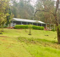 Grand View Holiday Home - Accommodation Rockhampton