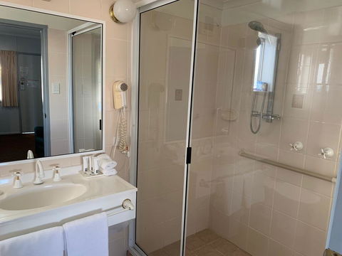 Granite Belt Motel - Accommodation Rockhampton 1