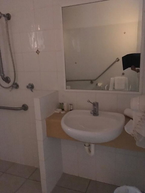 Great Divide Motor Inn - Accommodation Rockhampton 3