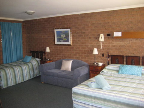 Greenacres Motel - Accommodation Rockhampton 3