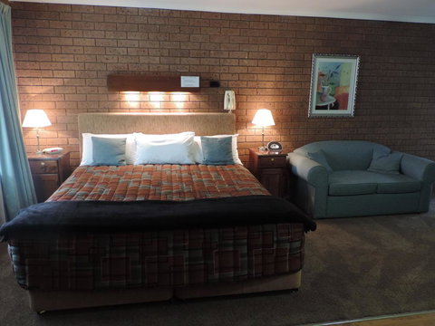 Greenacres Motel - Accommodation Rockhampton 0