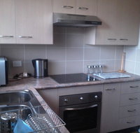 Grey Pebbles - Accommodation Rockhampton