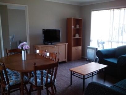 Grey Pebbles - Accommodation Rockhampton 1