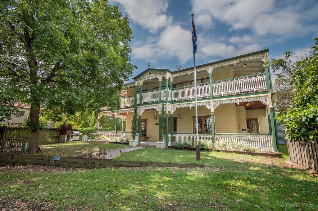 Ashgrove QLD Accommodation Rockhampton