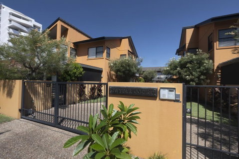 Gwydir Court 6 - Accommodation Rockhampton 1