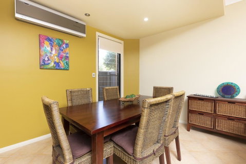 Gwydir Court 6 - Accommodation Rockhampton 3
