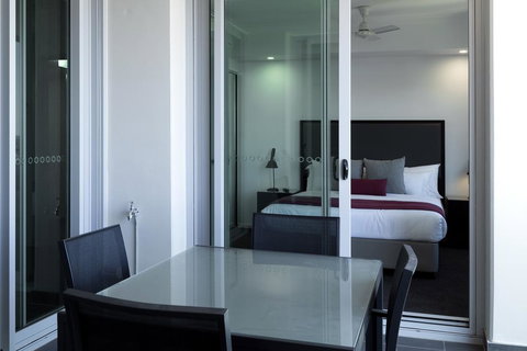 H On Mitchell Apartment Hotel - Accommodation Rockhampton 1