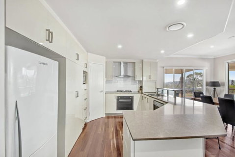 Hamblin - Accommodation Rockhampton 1