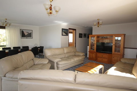 Hearthstone - Accommodation Rockhampton 2