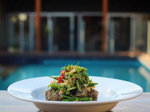 Heathcote Inn - Accommodation Rockhampton 0