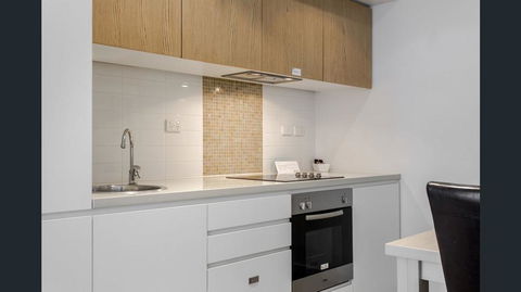 Hi 5 Star Luxury Adelaide City Apartment - Accommodation Rockhampton 1