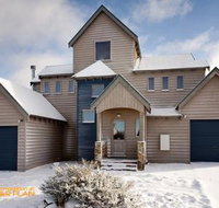 High Plains Drifter - Accommodation Rockhampton