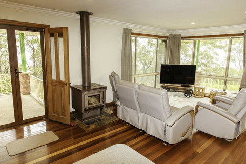 Highland View - Accommodation Rockhampton 1