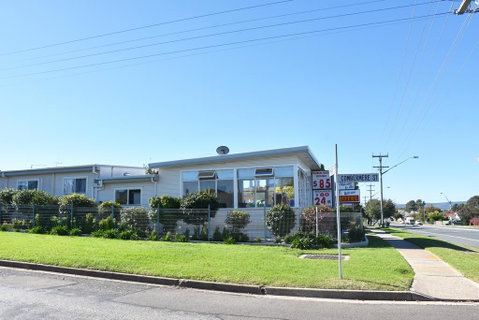 Hillview Motel - Accommodation Rockhampton 3