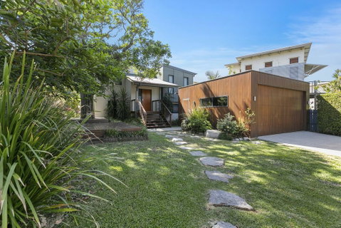Holiday Hideaway, Sunshine Beach - Accommodation Rockhampton 0