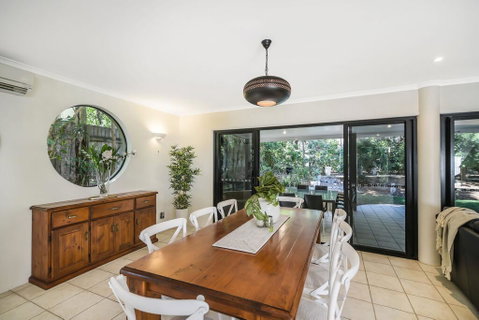 Home Away From Home, 38 Redwood Avenue, Marcus Beach, Noosa Area - Accommodation Rockhampton 3
