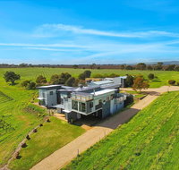 Hotel California Road at Inkwell Wines - Accommodation Rockhampton