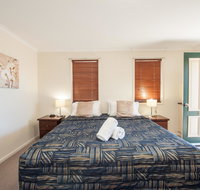 Jacaranda Place Motor Inn - Accommodation Rockhampton