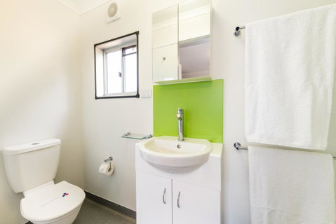 Jolly Swagman Acccommodation Park - Accommodation Rockhampton 2