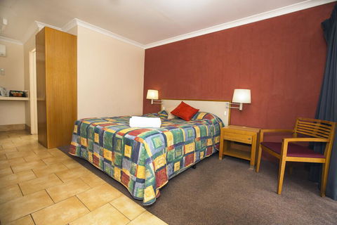 Kalgoorlie Overland Motel - Accommodation Rockhampton 1