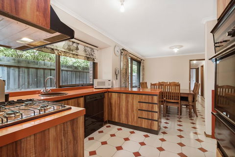 Kennington Cottage - Accommodation Rockhampton 0