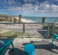 King of North Bay - 103 Gold Coast Drive - Accommodation Rockhampton