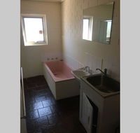 king william - Accommodation Rockhampton