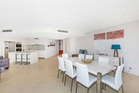 KINGSCLIFF OCEAN FRONT TERRACE 4 - Accommodation Rockhampton 3