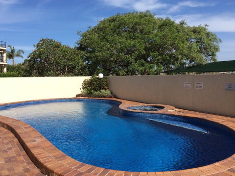 Kirribilli Apartments - Accommodation Rockhampton 2