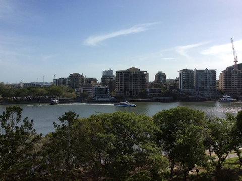 Kirribilli Apartments - Accommodation Rockhampton 3