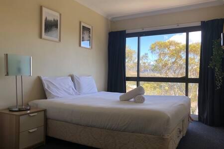 Kirwan 4, 4 Bedroom - Accommodation Rockhampton 3