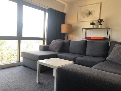 Kirwan 4, 4 Bedroom - Accommodation Rockhampton 0